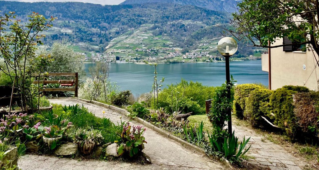Lake Apartment Ischia Green Tenna Bagian luar foto