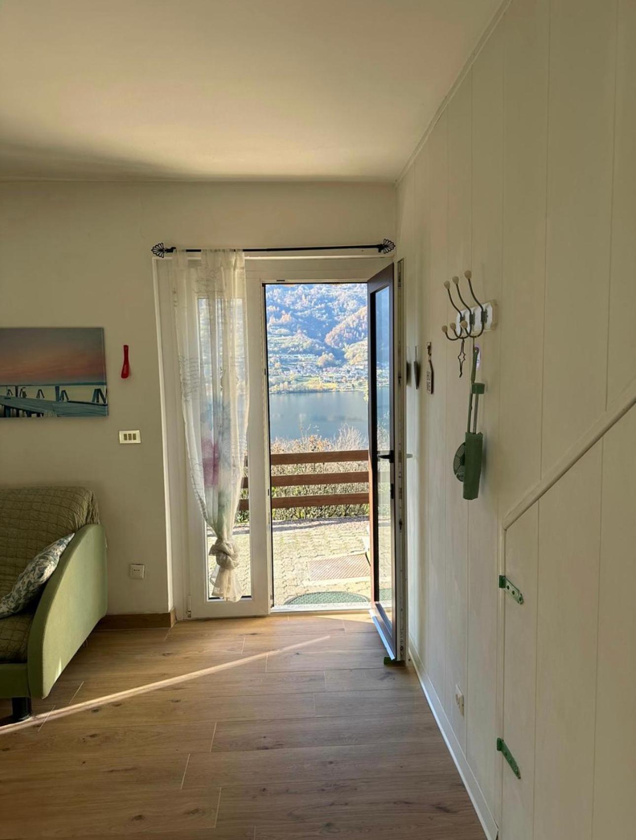 Lake Apartment Ischia Green Tenna Bagian luar foto